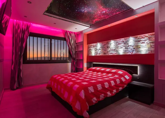 Aparthotel 109 Penthouse , Incredible View, Marco Costa Adeje (Tenerife)