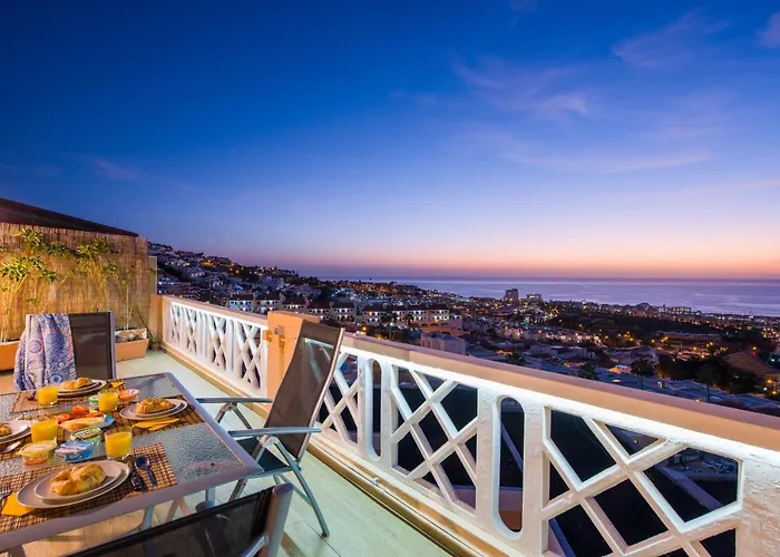 109 Penthouse , Incredible View, Marco Lejlighedshotel