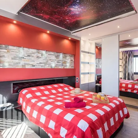 公寓式酒店 109 Penthouse , Incredible View, Marco 阿德耶