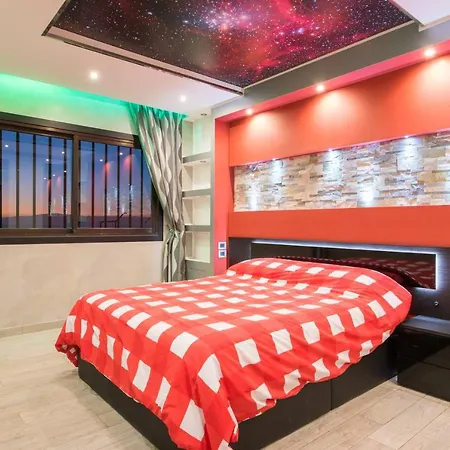 109 Penthouse , Incredible View, Marco 3* 阿德耶