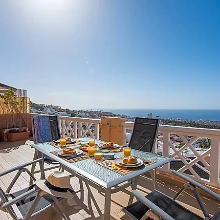 Apart-hotel 109 Penthouse , Incredible View, Marco 3*