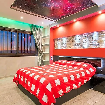 109 Penthouse , Incredible View, Marco Apartmanhotel 3*